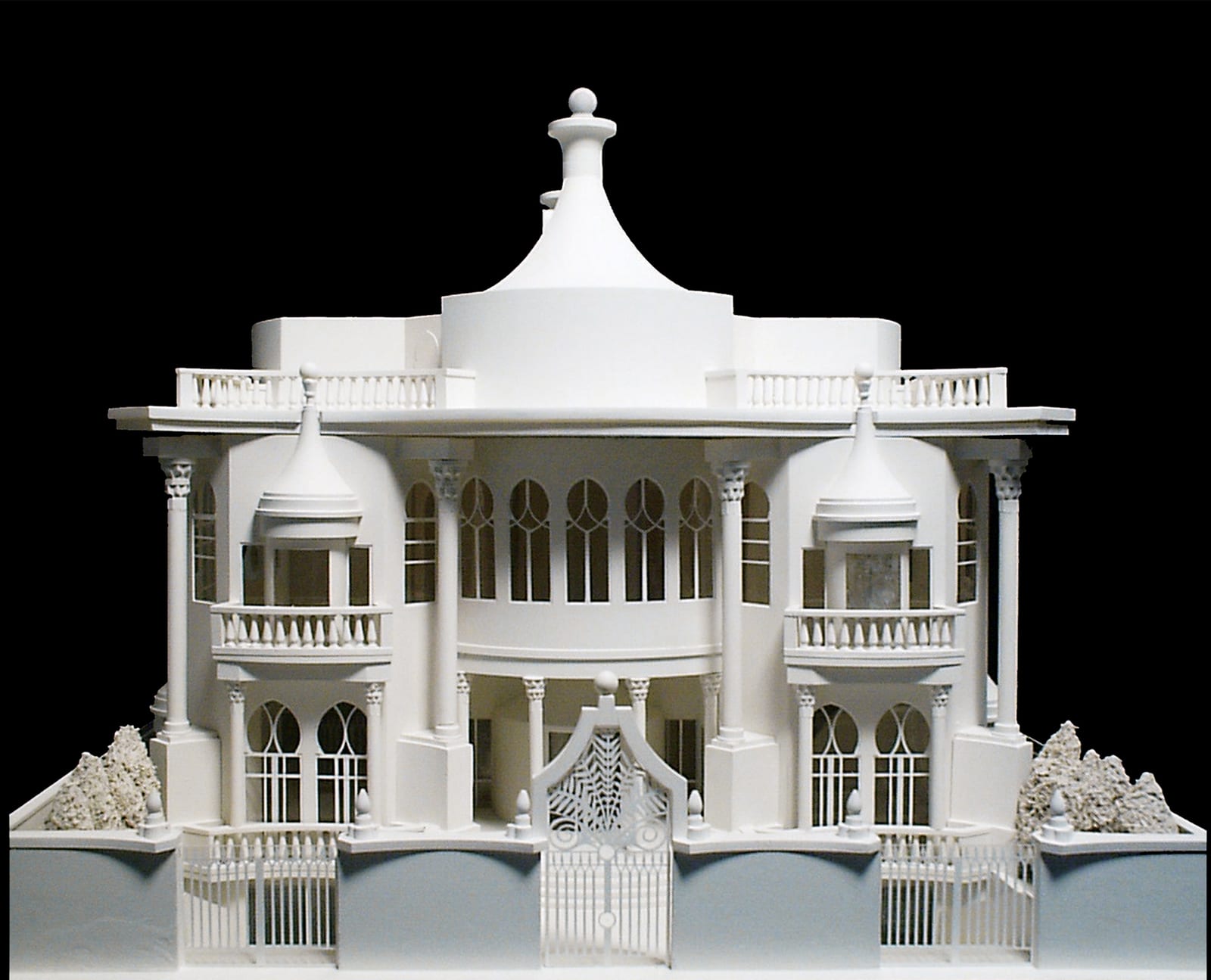 Exterior of the 'Arab Nouveau' private villa in Kuwait designed by architect Basil Al Bayati in 1999, with sculptural facades on a large plot.