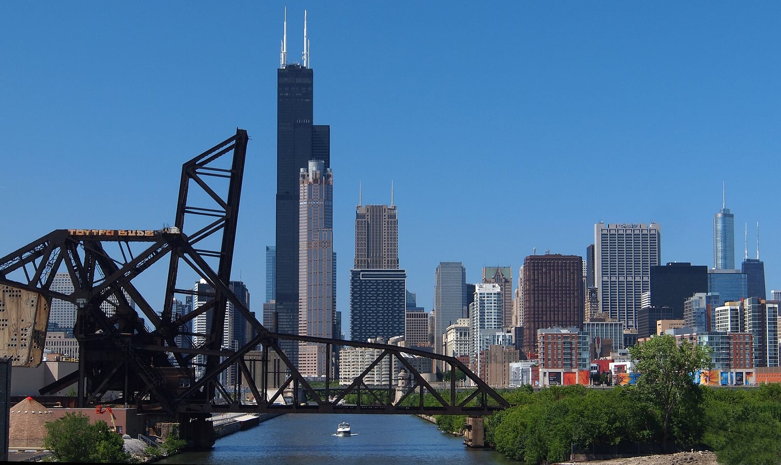 Chicago Loop skyline with Willis Tower and the railway yards seen from the 16th Street bridge, July 2011.